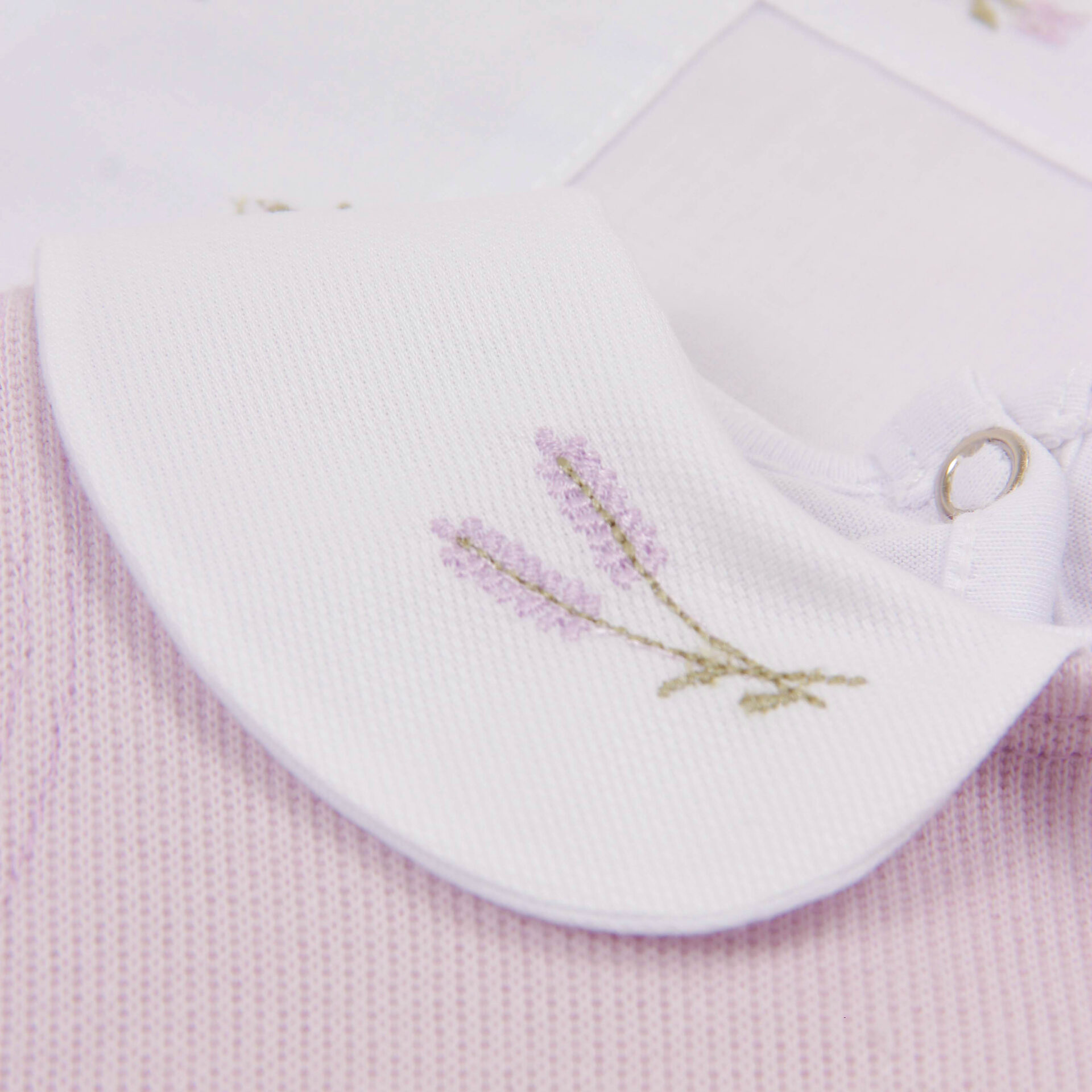 Jardineira e Body Lavanda - 2 peças - Imagem 9