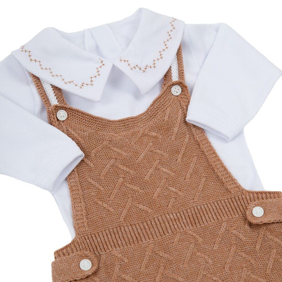 jardineira-joao-caramelo-com-body