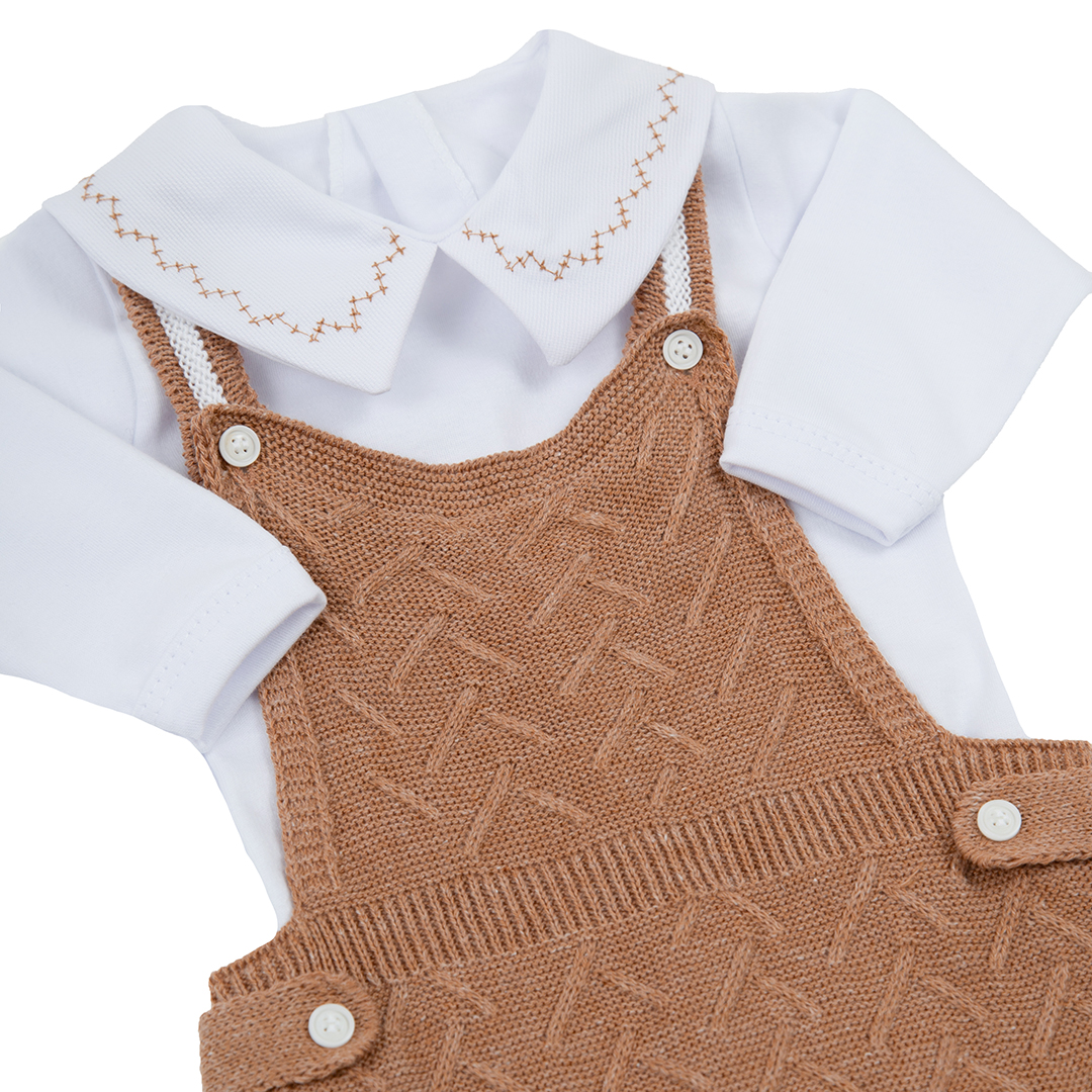 jardineira-joao-caramelo-com-body