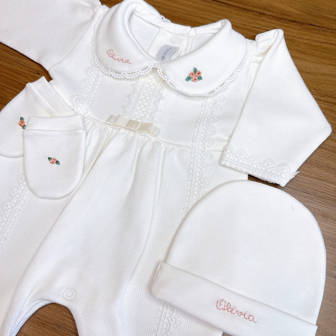 SAIDA-MATERNIDADE-CECILIA-OFFWHITE-ALGODÃO-MENINA1