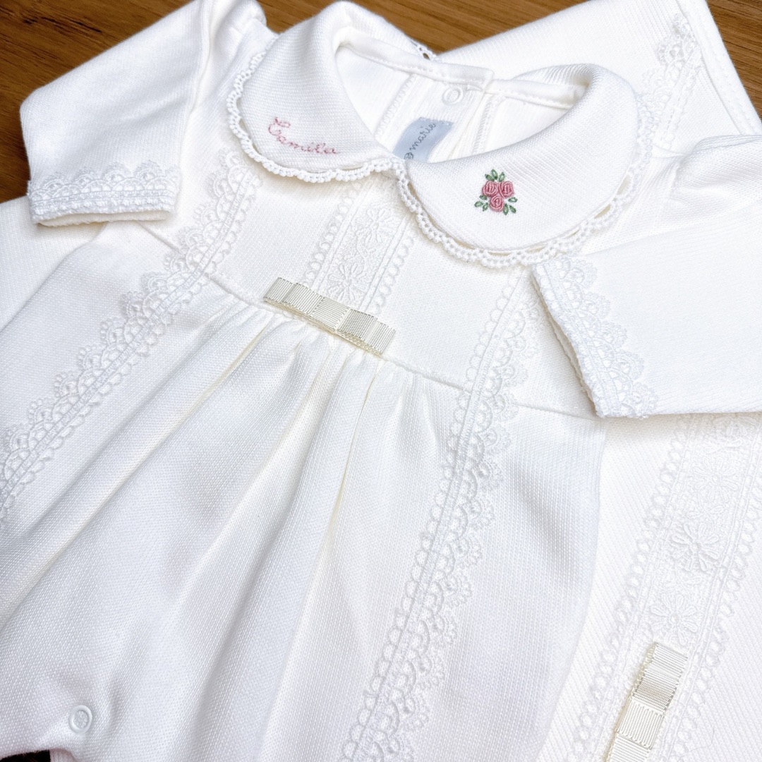 Saída Maternidade Cecília Personalizado off-white - 4 peças - Imagem 3